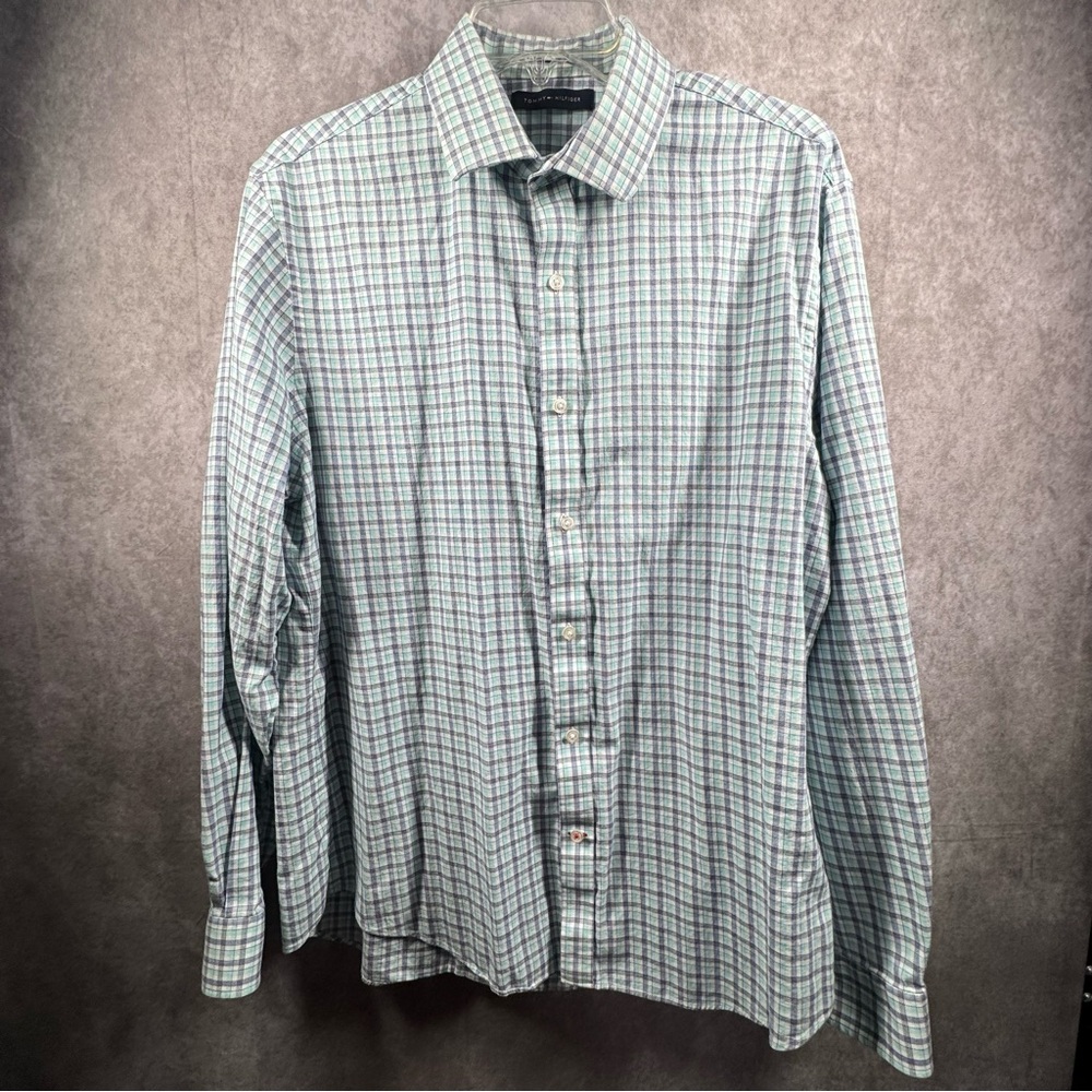 Tommy Hilfiger Men’s Large Slim‎ Fit Stretch Plaid Shirt Long Sleeve Button Up